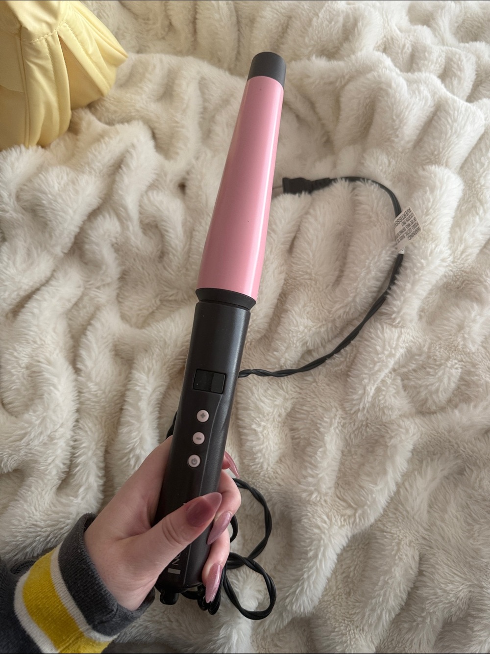 Remington Pink and Black Tapered Curling Wand
